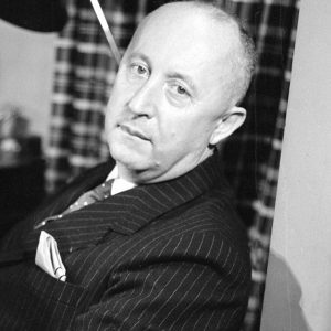 زندگی نامه کریستین دیور (Christian Dior) طراح مد لباس مشهور